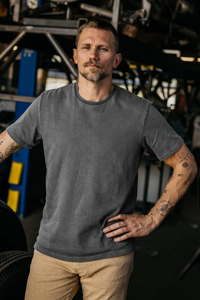tee-shirt-concrete-gray