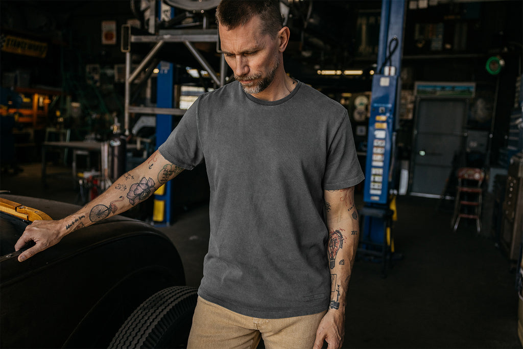 tee-shirt-concrete-gray